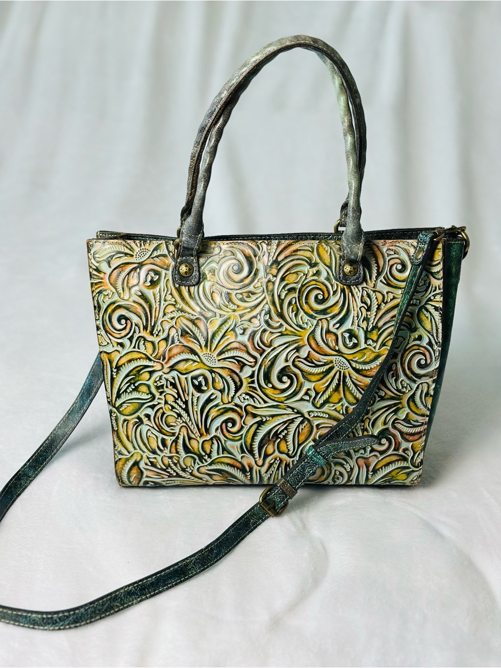 Patricia Nash Turquoise Hand-Tooled Floral Leather Tote Bag - Picture 4 of 12